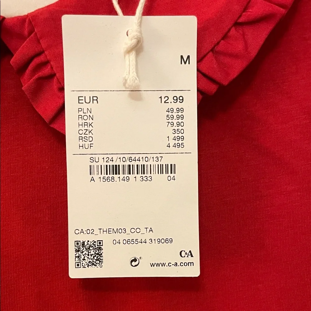 Chic Red Blouse with Peter Pan Collar - Picture 2 of 9